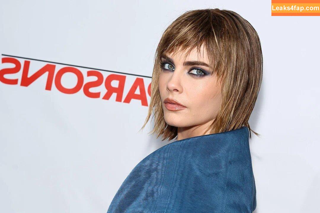 Cara Delevingne / CaraDelevingneOfficialPage / caradelevingne слитое фото фото #0579