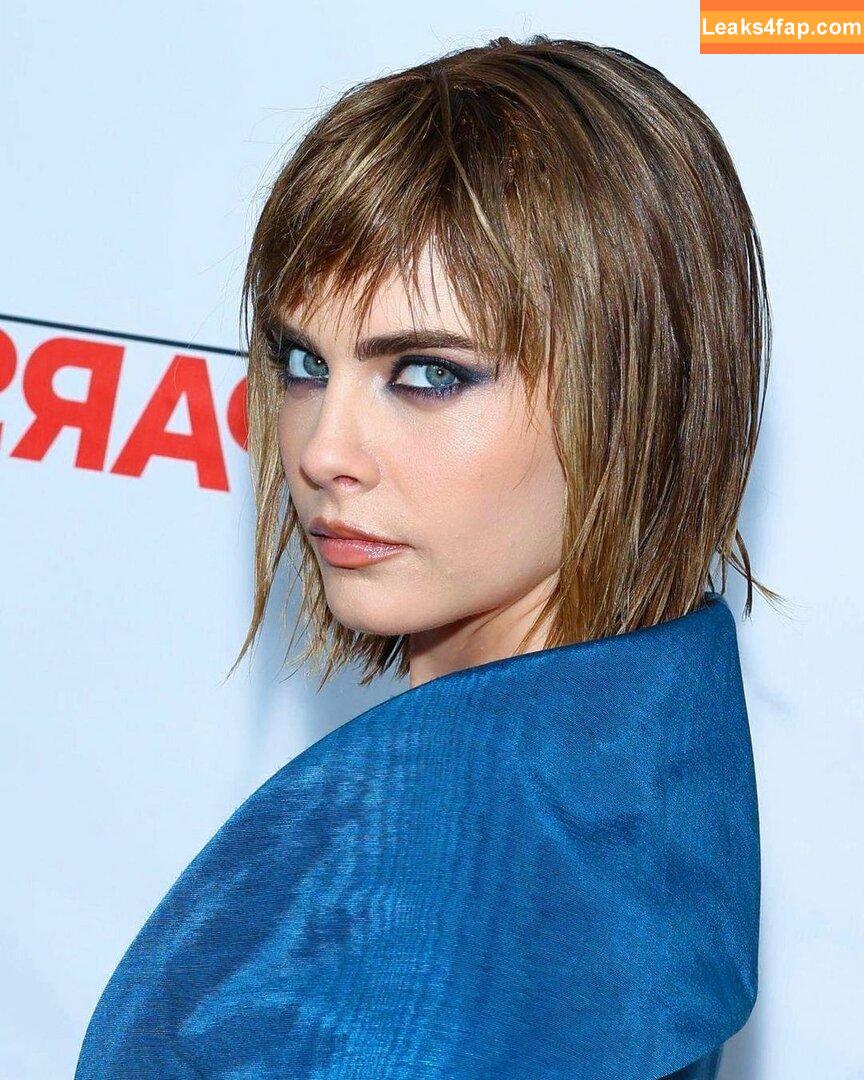 Cara Delevingne / CaraDelevingneOfficialPage / caradelevingne слитое фото фото #0591