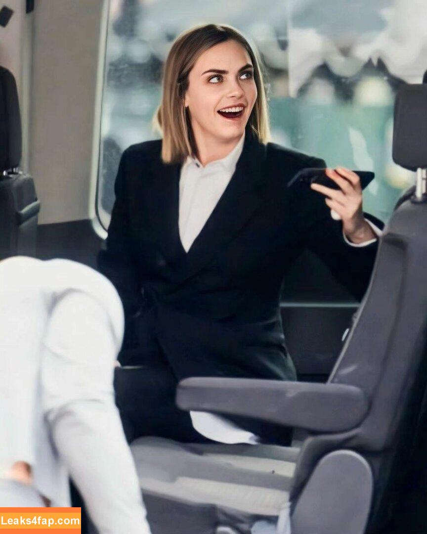 Cara Delevingne / CaraDelevingneOfficialPage / caradelevingne слитое фото фото #0622