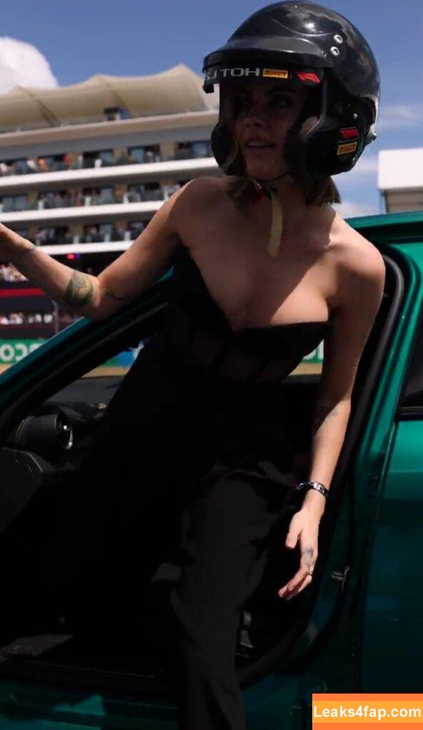 Cara Delevingne / CaraDelevingneOfficialPage / caradelevingne слитое фото фото #0666