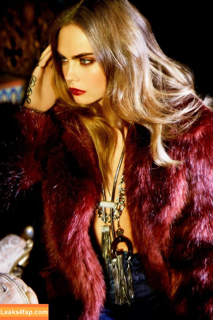 Cara Delevingne / CaraDelevingneOfficialPage / caradelevingne слитое фото фото #0705