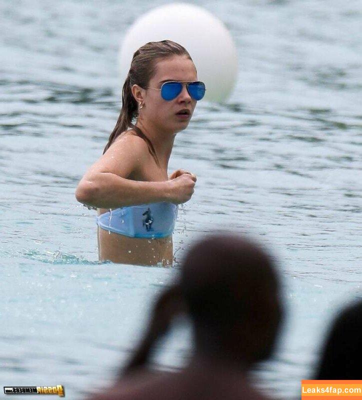 Cara Delevingne / CaraDelevingneOfficialPage / caradelevingne слитое фото фото #0744