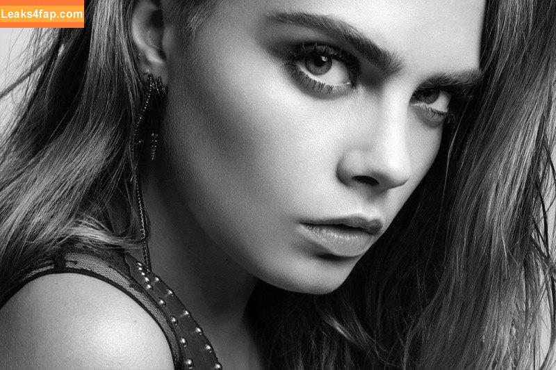 Cara Delevingne / CaraDelevingneOfficialPage / caradelevingne слитое фото фото #0773