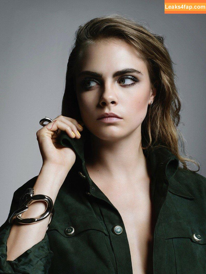 Cara Delevingne / CaraDelevingneOfficialPage / caradelevingne слитое фото фото #0775