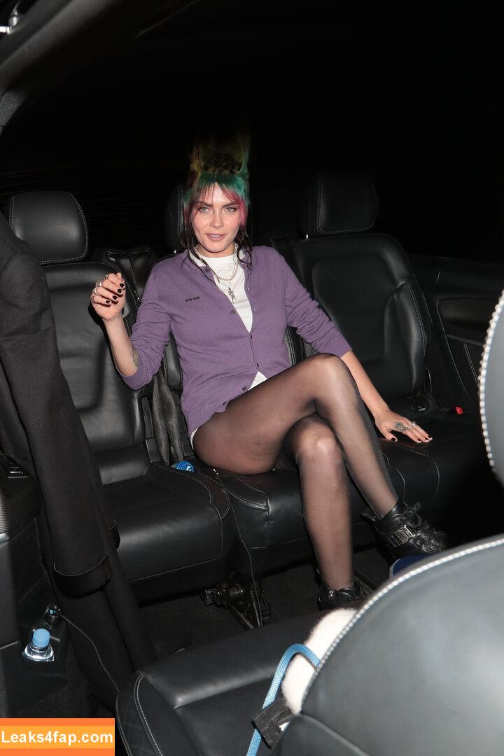 Cara Delevingne / CaraDelevingneOfficialPage / caradelevingne слитое фото фото #0818