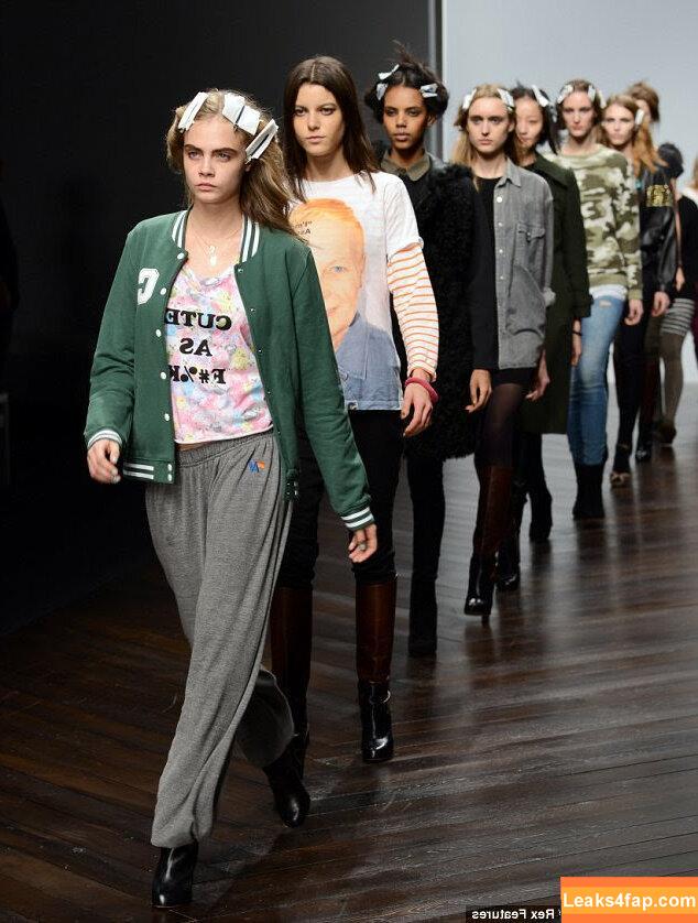 Cara Delevingne / CaraDelevingneOfficialPage / caradelevingne слитое фото фото #0855