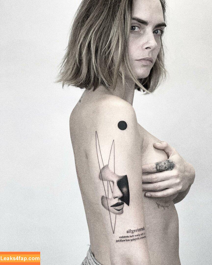 Cara Delevingne / CaraDelevingneOfficialPage / caradelevingne слитое фото фото #0858