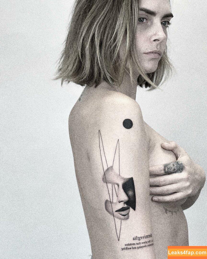 Cara Delevingne / CaraDelevingneOfficialPage / caradelevingne слитое фото фото #0859