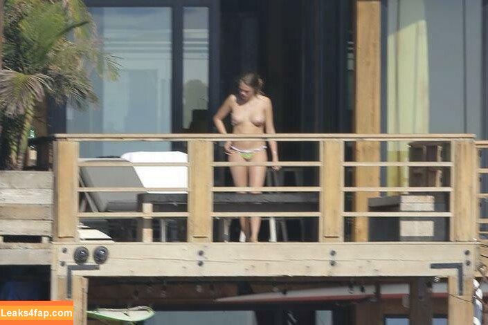 Cara Delevingne / CaraDelevingneOfficialPage / caradelevingne слитое фото фото #0863