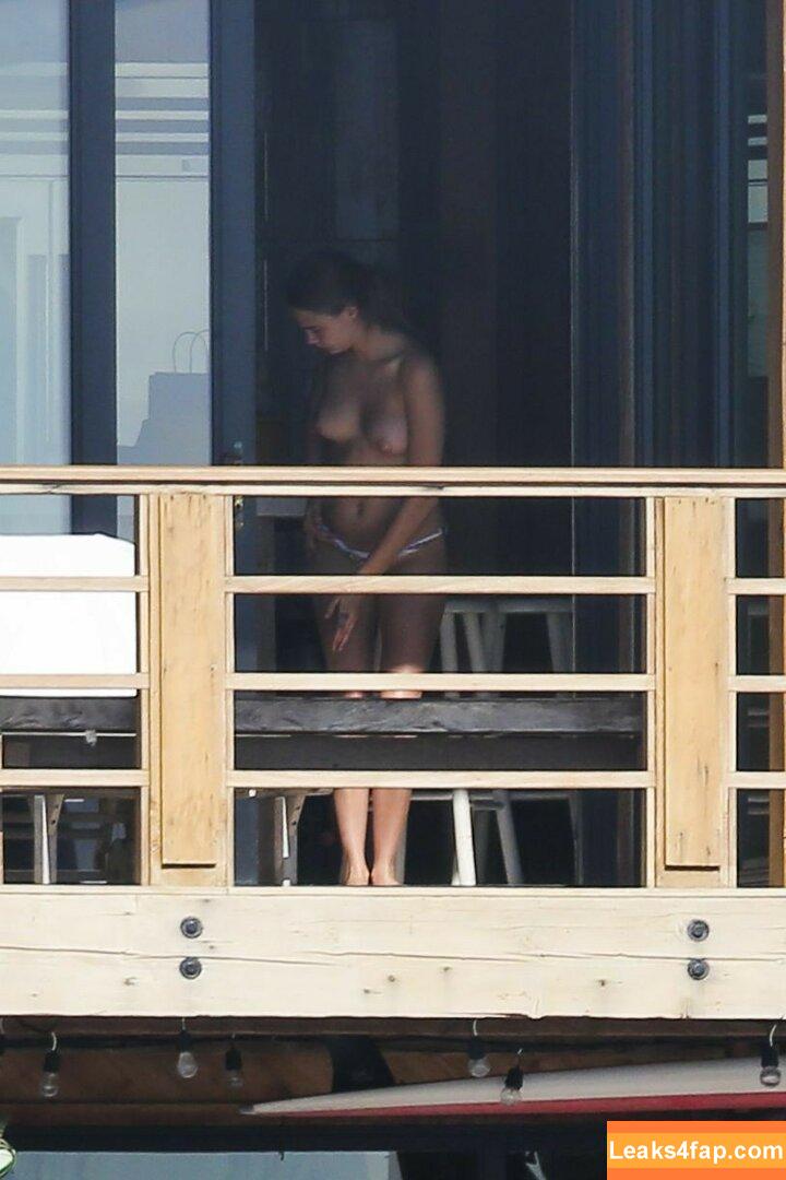 Cara Delevingne / CaraDelevingneOfficialPage / caradelevingne слитое фото фото #0866