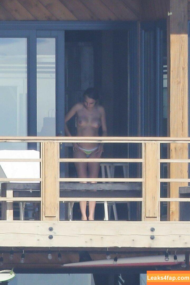 Cara Delevingne / CaraDelevingneOfficialPage / caradelevingne слитое фото фото #0886