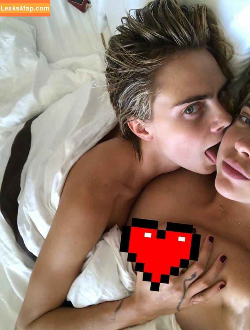 Cara Delevingne / CaraDelevingneOfficialPage / caradelevingne слитое фото фото #0895