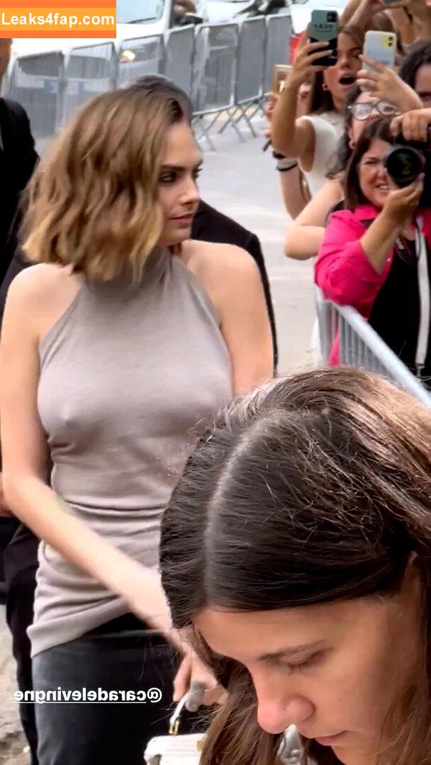 Cara Delevingne / CaraDelevingneOfficialPage / caradelevingne слитое фото фото #0899