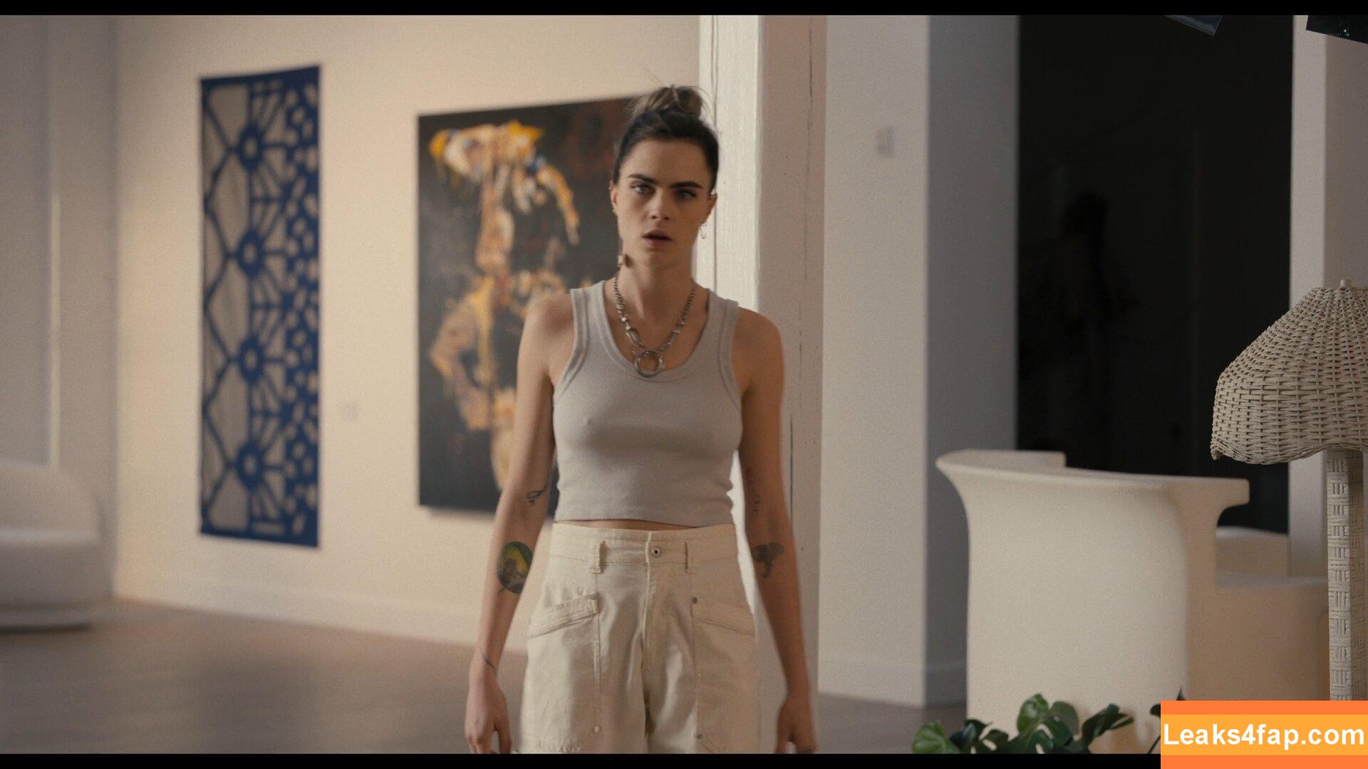 Cara Delevingne / CaraDelevingneOfficialPage / caradelevingne слитое фото фото #0905