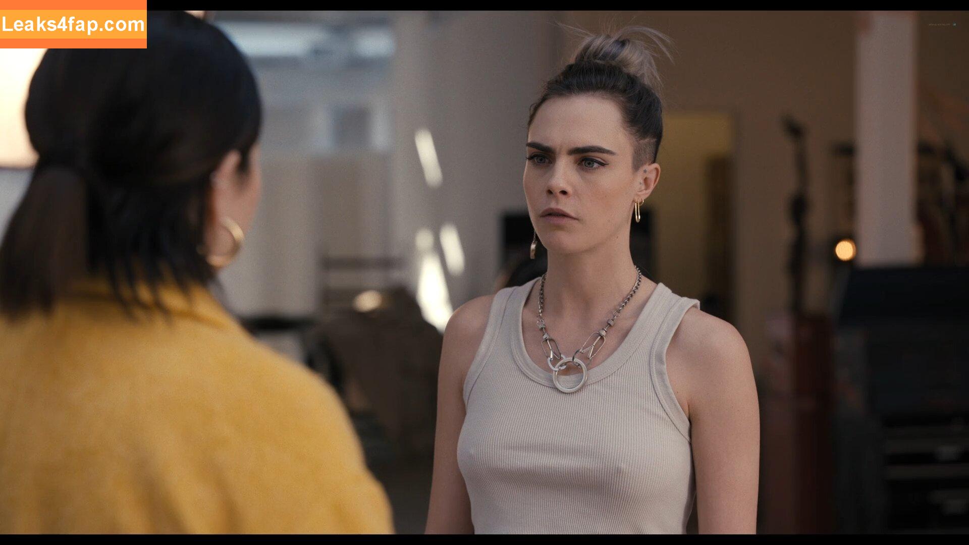 Cara Delevingne / CaraDelevingneOfficialPage / caradelevingne слитое фото фото #0910