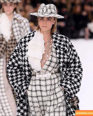 Cara Delevingne фото #0694