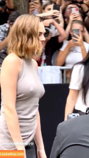 Cara Delevingne фото #0902