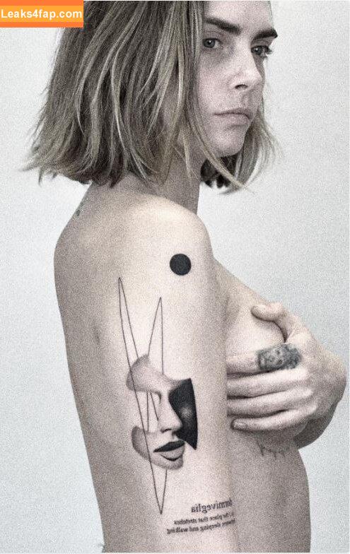 Cara Delevingne / CaraDelevingneOfficialPage / caradelevingne / https: слитое фото фото #1480