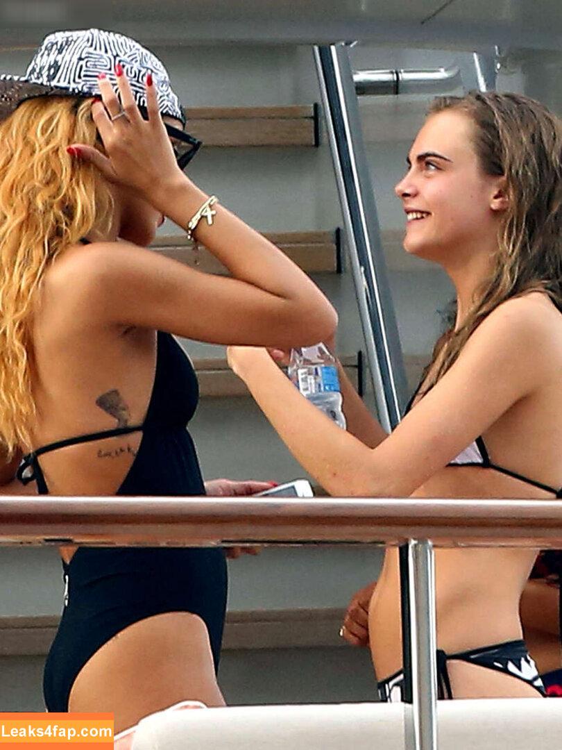 Cara Delevingne / CaraDelevingneOfficialPage / caradelevingne / https: слитое фото фото #1734