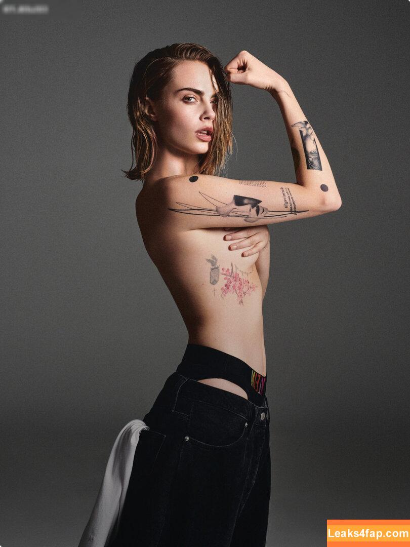 Cara Delevingne / CaraDelevingneOfficialPage / caradelevingne / https: слитое фото фото #1737