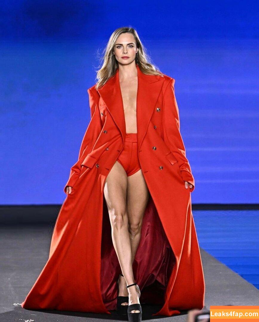 Cara Delevingne / caradelevingne / jeff__sacks leaked photo photo #1959