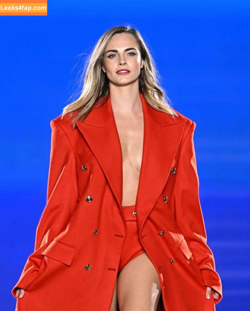 Cara Delevingne / caradelevingne / jeff__sacks leaked photo photo #1975