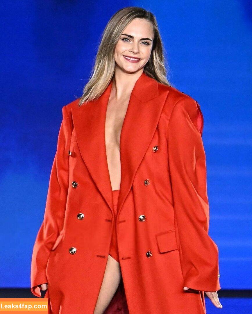 Cara Delevingne / caradelevingne / jeff__sacks leaked photo photo #1977