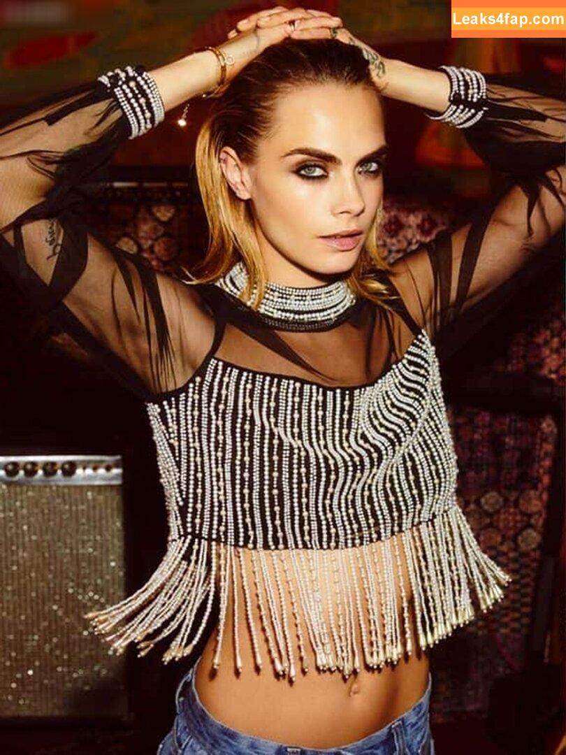 Cara Delevingne / caradelevingne leaked photo photo #1996