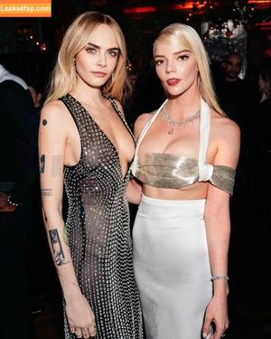 Cara Delevingne фото #1029