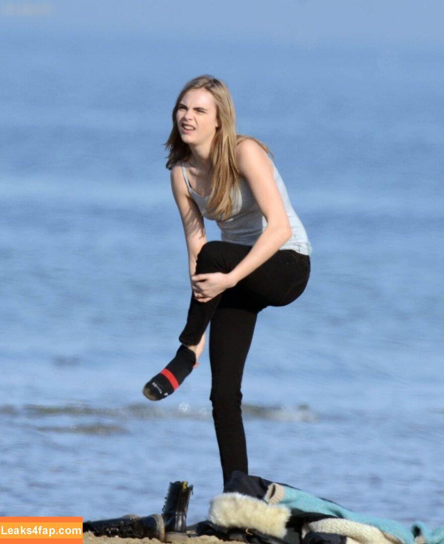 Cara Delevingne / caradelevingne leaked photo photo #2300