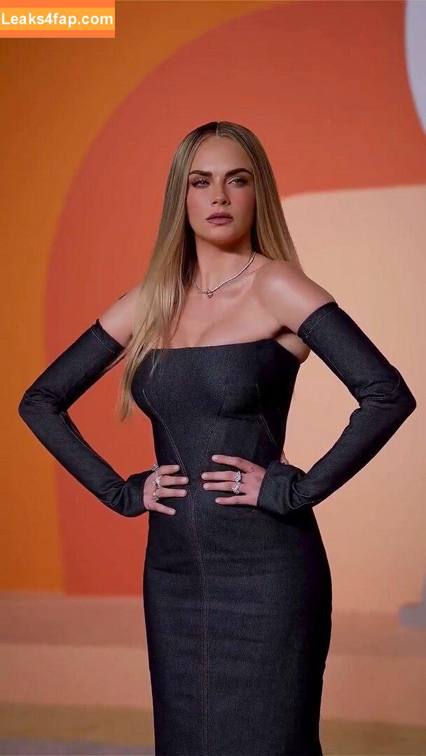 Cara Delevingne / caradelevingne leaked photo photo #2315