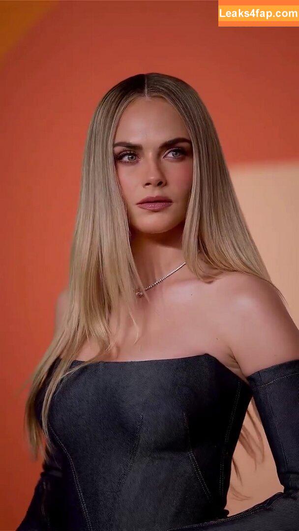Cara Delevingne / caradelevingne leaked photo photo #2325