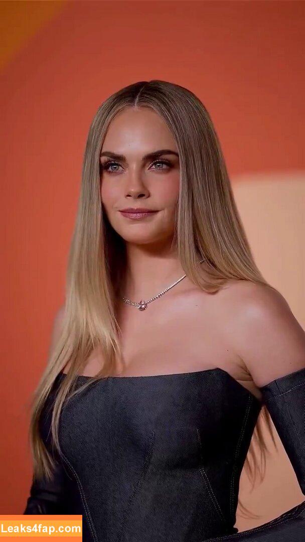 Cara Delevingne / caradelevingne leaked photo photo #2326