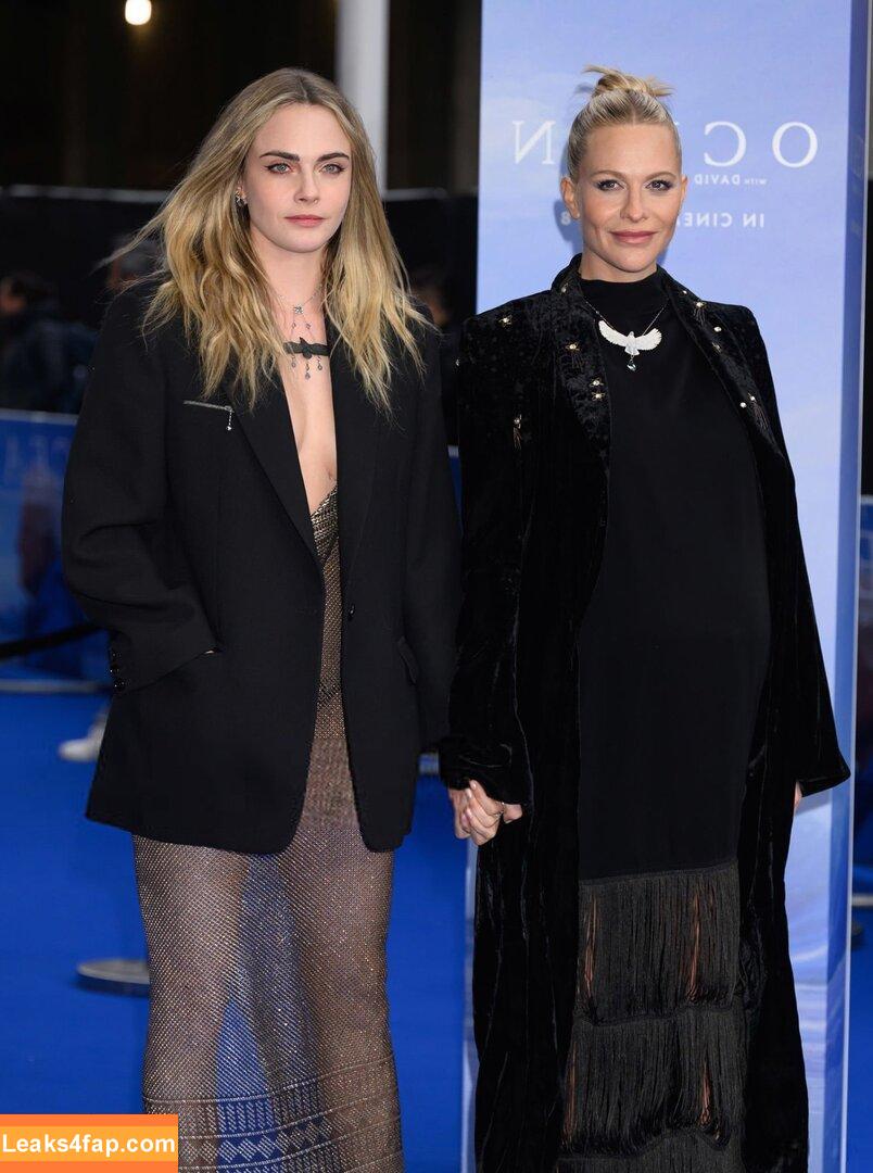 Cara Delevingne / caradelevingne leaked photo photo #2329