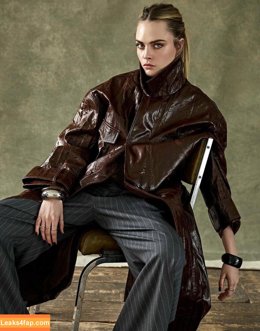 Cara Delevingne / caradelevingne leaked photo photo #2338