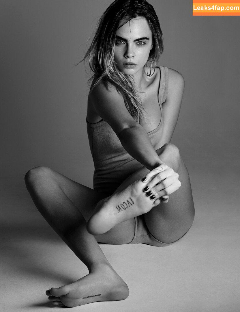 Cara Delevingne / CaraDelevingneOfficialPage / caradelevingne leaked photo photo #2401