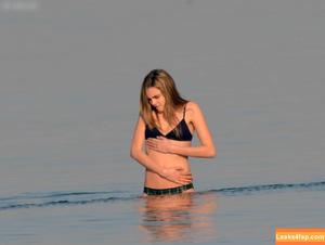 Cara Delevingne photo #2301
