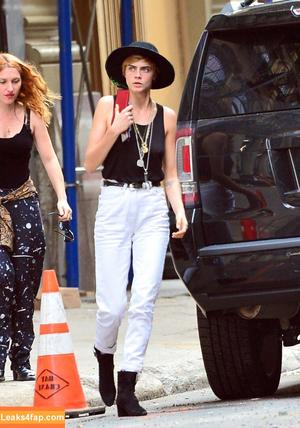 Cara Delevingne photo #2333