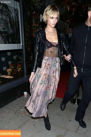 Cara Delevingne photo #2376