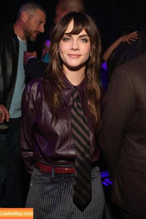 Cara Delevingne photo #2385