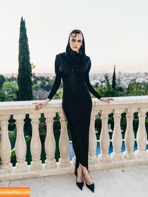 Cara Delevingne photo #2396