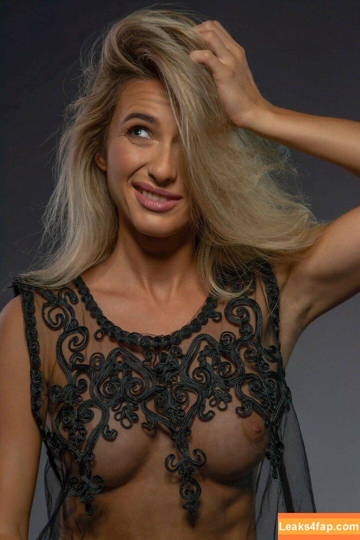 Cara Mell / im_your_supergirl / your_supergirl leaked photo photo #0616