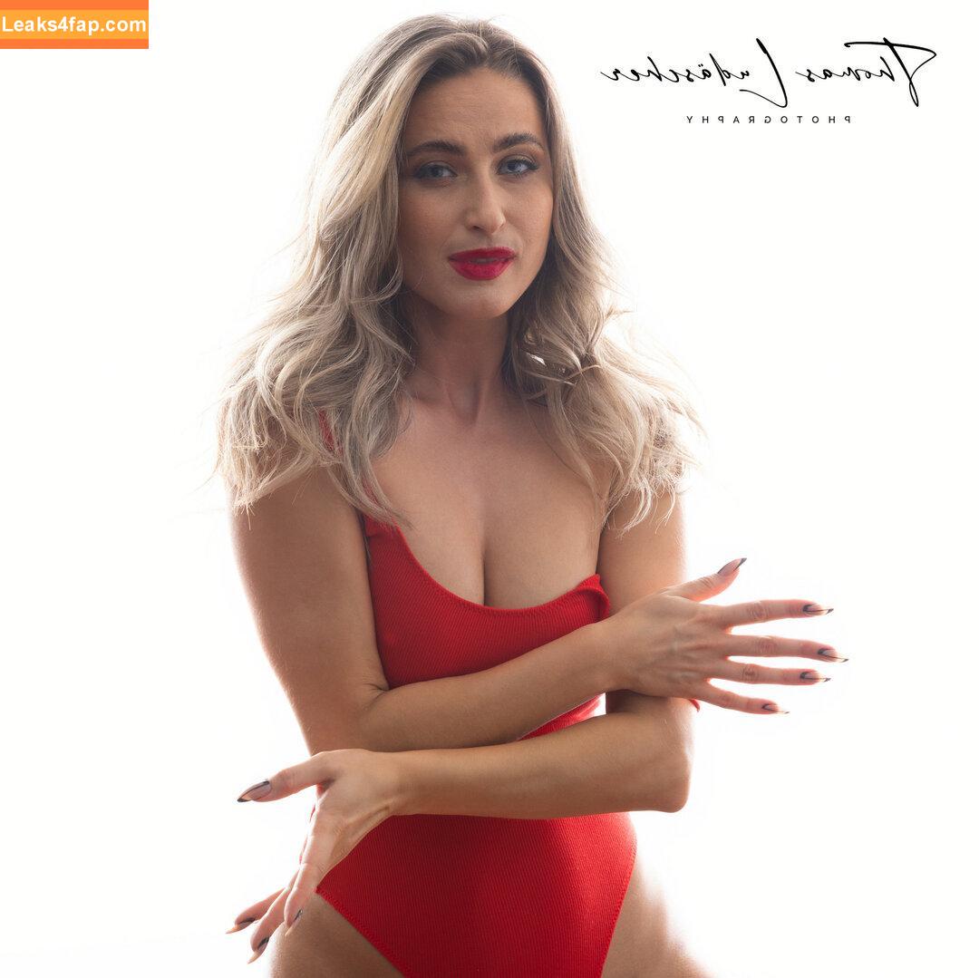 Cara Mell / im_your_supergirl / your_supergirl leaked photo photo #0644