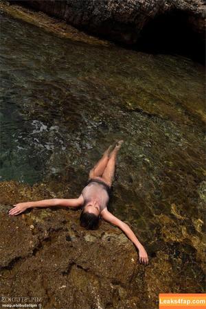 Cara Mell фото #0023