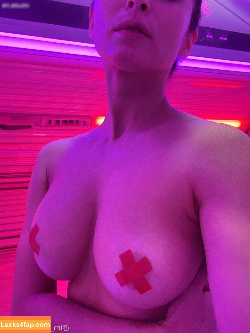 Cara Mell / im_your_supergirl / your_supergirl leaked photo photo #1058