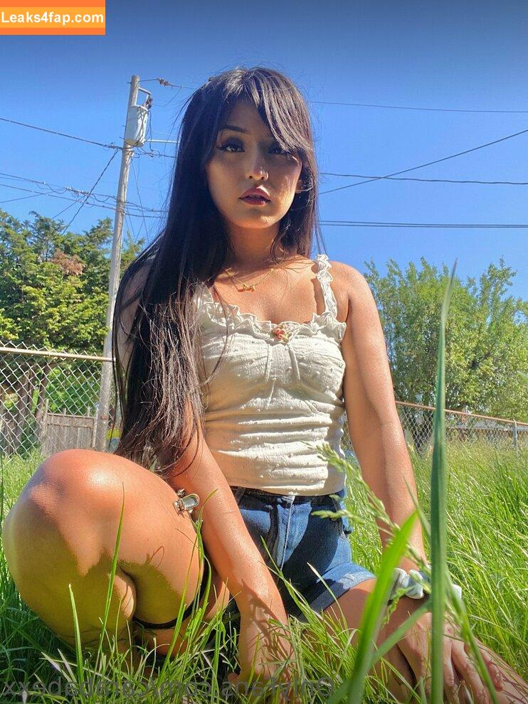 Carababexx / Carademuneca / Suggahplum / carabaexx leaked photo photo #0043