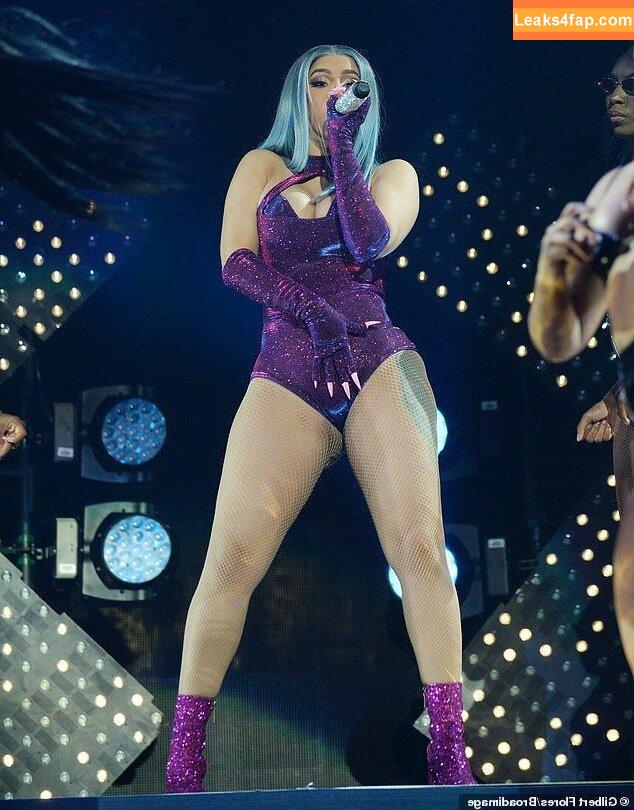 Cardi B / https: / iamcardib leaked photo photo #0006