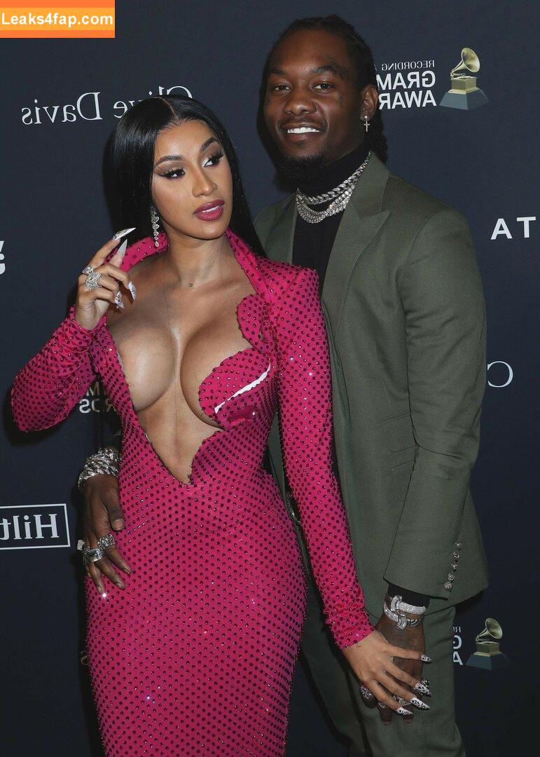 Cardi B / https: / iamcardib leaked photo photo #0028