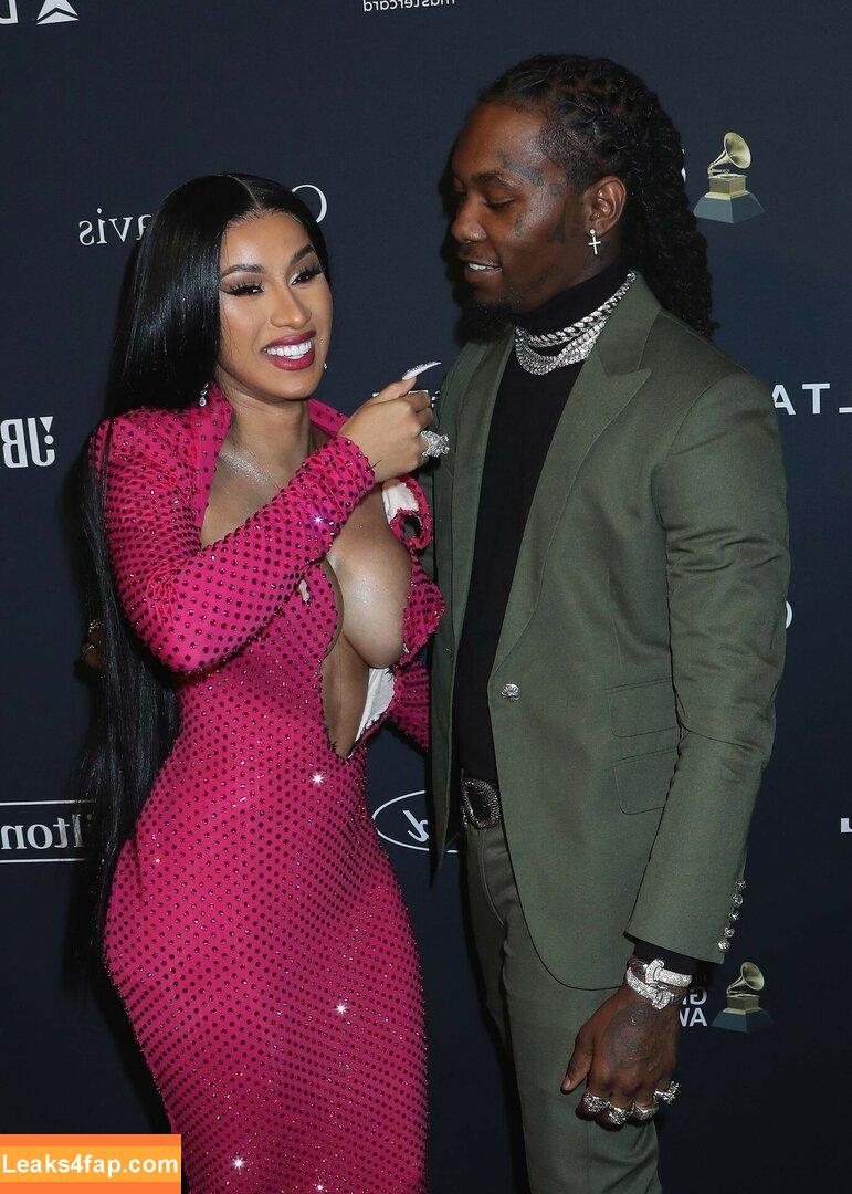 Cardi B / https: / iamcardib leaked photo photo #0030