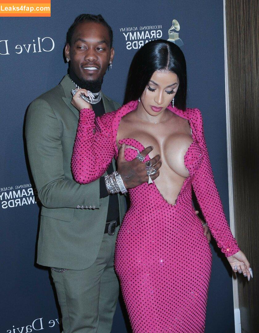 Cardi B / https: / iamcardib leaked photo photo #0042